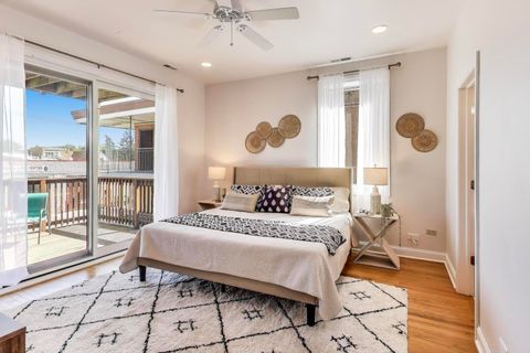 Tiny photo for 4239 N Keystone Avenue #3S, Chicago, IL 60641 (MLS # 12492538)