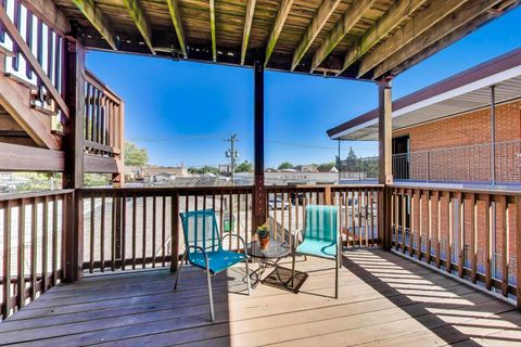 Tiny photo for 4239 N Keystone Avenue #3S, Chicago, IL 60641 (MLS # 12492538)