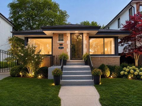 Photo of 6016 N Ionia Avenue, Chicago, IL 60646 (MLS # 12677313)