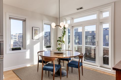 Tiny photo for 3418 N Ashland Avenue #4N, Chicago, IL 60657 (MLS # 12546771)