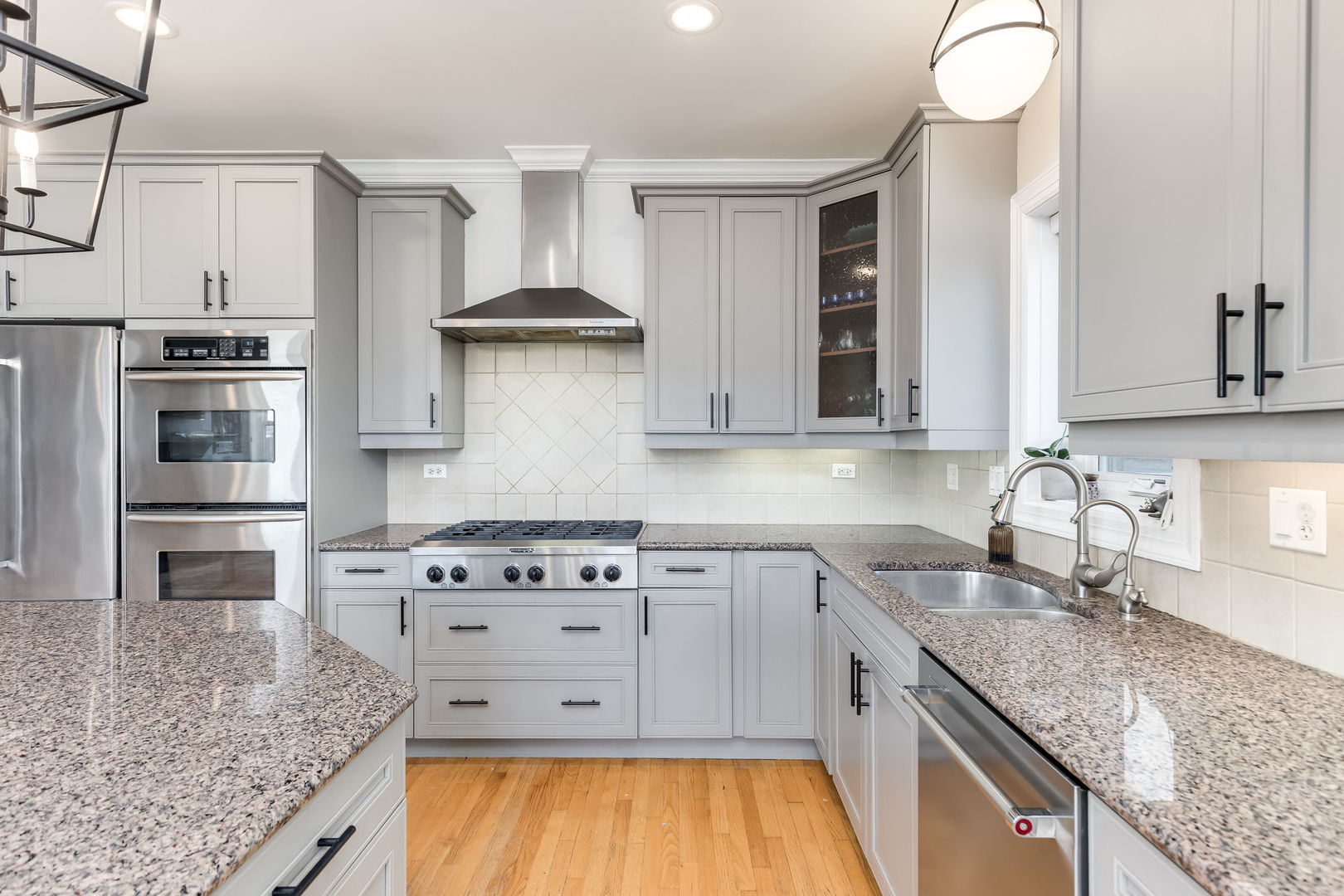 3418 N Ashland Avenue 4N