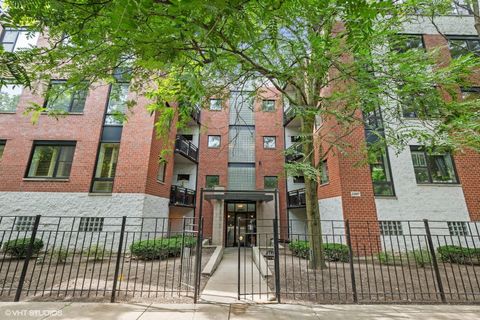 2307 W Wolfram Street 515 Chicago IL 60618