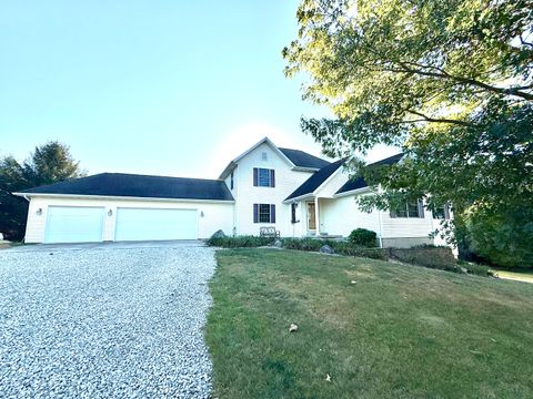 Photo of 16555 Mclean Road, Danvers, IL 61732 (MLS # 12483508)