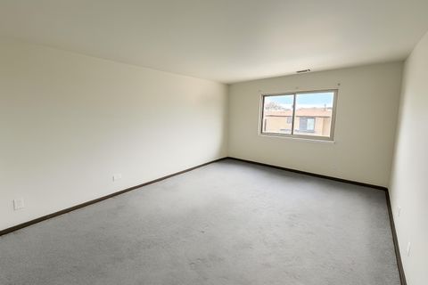 Tiny photo for 10424 Central Avenue #3NE, Oak Lawn, IL 60453 (MLS # 12526063)