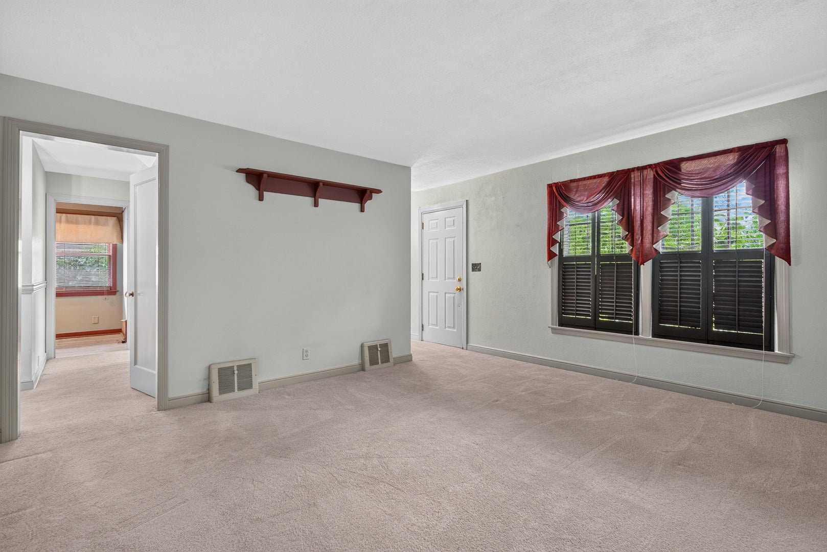 474 Sunset Drive