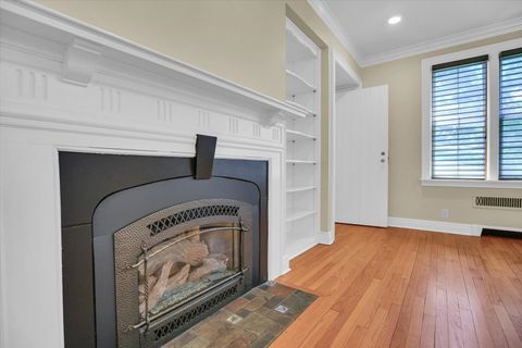 Tiny photo for 610 W Ohio Street, Urbana, IL 61801 (MLS # 12489167)