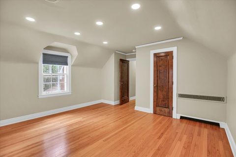 Tiny photo for 610 W Ohio Street, Urbana, IL 61801 (MLS # 12489167)