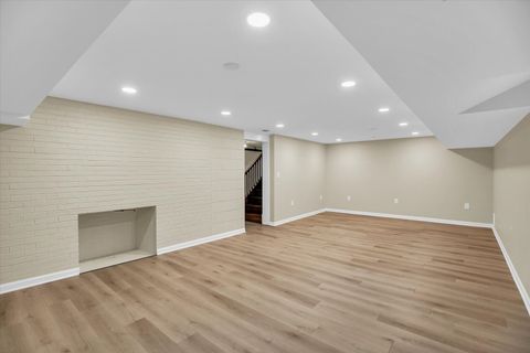 Tiny photo for 610 W Ohio Street, Urbana, IL 61801 (MLS # 12489167)