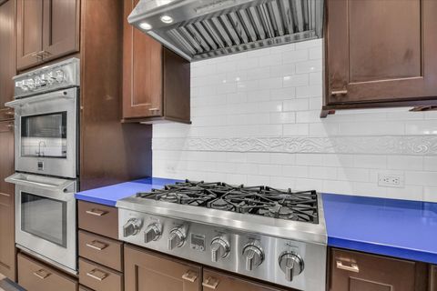 Tiny photo for 610 W Ohio Street, Urbana, IL 61801 (MLS # 12489167)