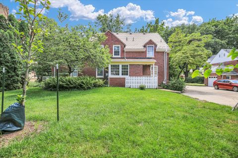Tiny photo for 610 W Ohio Street, Urbana, IL 61801 (MLS # 12489167)