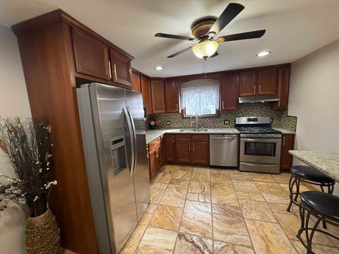 Tiny photo for 1010 Osmond Avenue, Antioch, IL 60002 (MLS # 12609388)