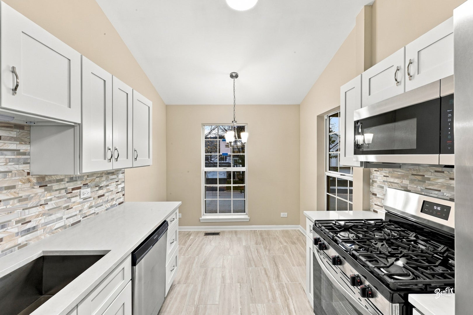 2656 S Cedar Glen Drive