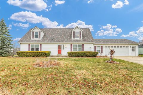 Photo of 2302 Pheasant Ridge Road, Mahomet, IL 61853 (MLS # 12512548)