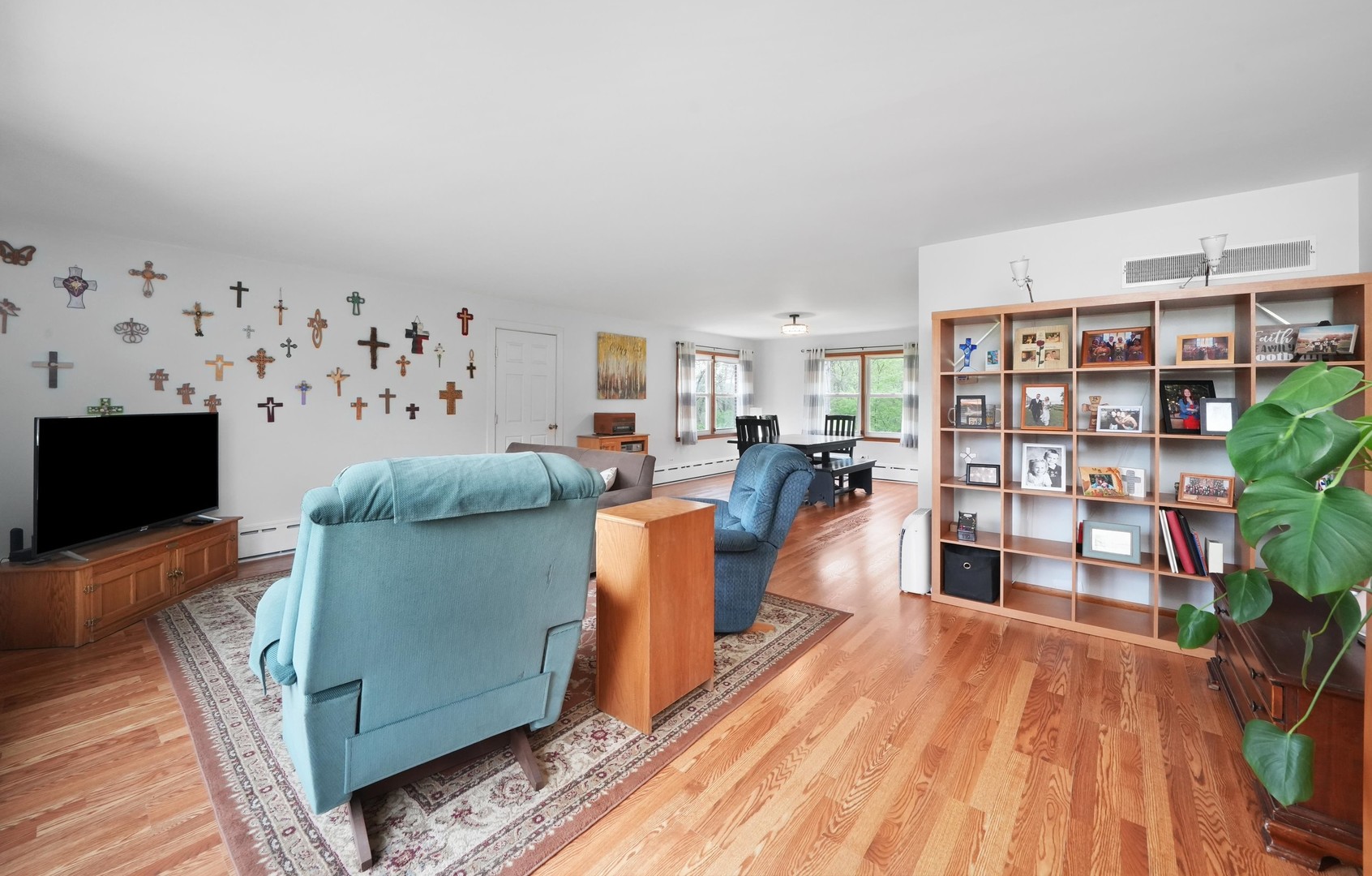 326 W Richton Road