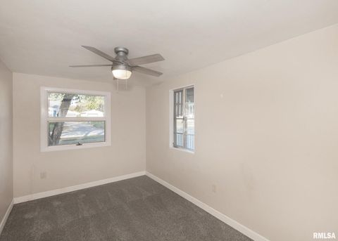 Tiny photo for 3810 11TH Avenue, Moline, IL 61265 (MLS # QC4268770)