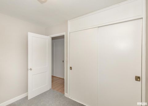 Tiny photo for 3810 11TH Avenue, Moline, IL 61265 (MLS # QC4268770)