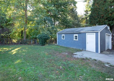 Tiny photo for 3810 11TH Avenue, Moline, IL 61265 (MLS # QC4268770)