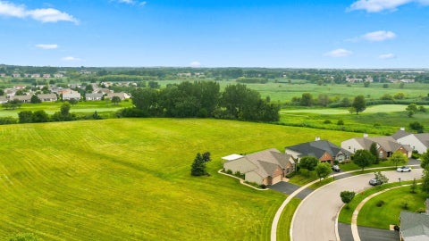 Tiny photo for 12635 RAINTREE Path, Huntley, IL 60142 (MLS # 12714902)