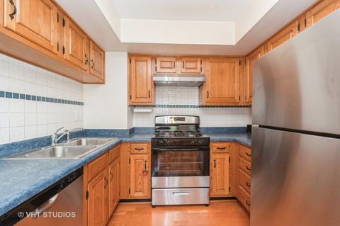 Tiny photo for 289 London Place #23A, Wheeling, IL 60090 (MLS # 12394366)