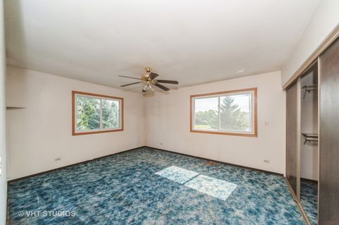 Tiny photo for 289 London Place #23A, Wheeling, IL 60090 (MLS # 12394366)