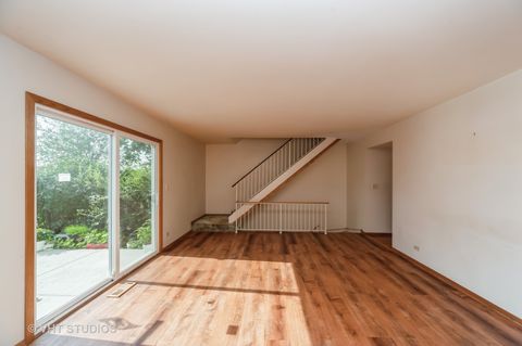 Tiny photo for 289 London Place #23A, Wheeling, IL 60090 (MLS # 12394366)
