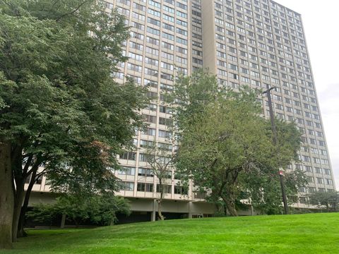 Tiny photo for 4850 S Lake Park Avenue #412, Chicago, IL 60615 (MLS # 12462221)