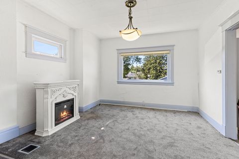 Tiny photo for 417 S Elm Avenue, Kankakee, IL 60901 (MLS # 12470859)