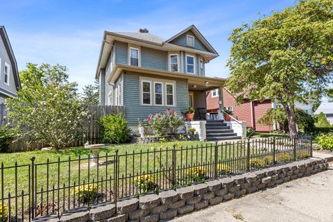 Photo of 417 S Elm Avenue, Kankakee, IL 60901 (MLS # 12470859)