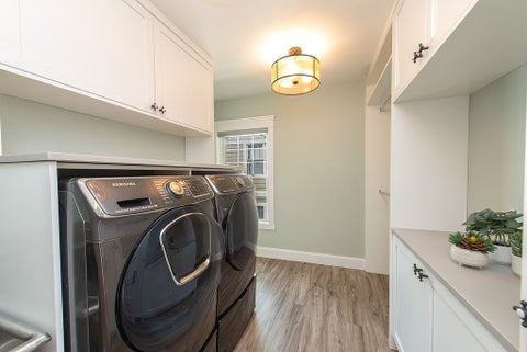 Tiny photo for 205 W Cook Avenue, Libertyville, IL 60048 (MLS # 12731479)