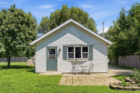 Tiny photo for 200 W 15th Street, Rock Falls, IL 61071 (MLS # 12697391)