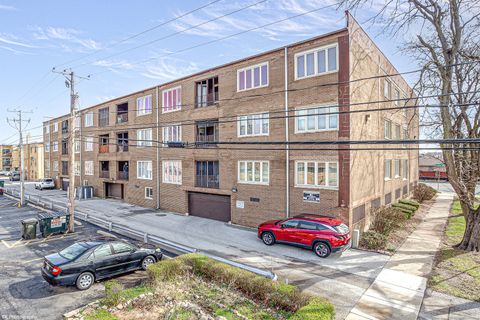 Tiny photo for Oak Lawn, IL 60453 (MLS # 12601476)