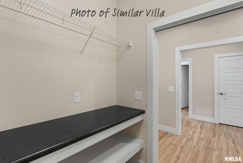 Tiny photo for 39 FRANK Court, Le Claire, IA 52753 (MLS # QC4270001)