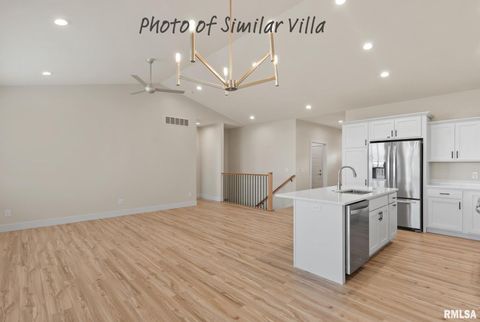 Tiny photo for 39 FRANK Court, Le Claire, IA 52753 (MLS # QC4270001)