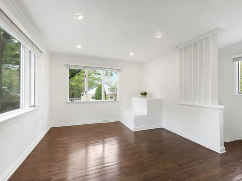 Tiny photo for 2000 Washington Avenue, Wilmette, IL 60091 (MLS # 12644907)