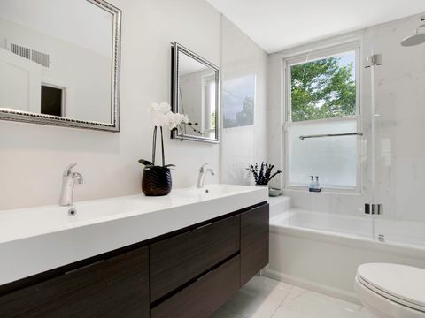 Tiny photo for 2000 Washington Avenue, Wilmette, IL 60091 (MLS # 12644907)