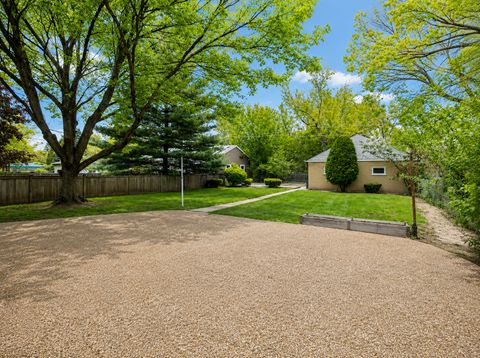 Tiny photo for 2000 Washington Avenue, Wilmette, IL 60091 (MLS # 12644907)