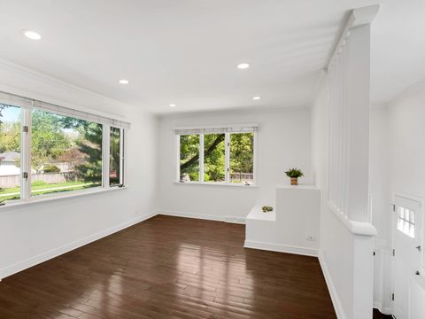 Tiny photo for 2000 Washington Avenue, Wilmette, IL 60091 (MLS # 12644907)