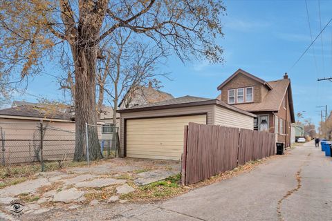 Tiny photo for 15 W 108th Place, Chicago, IL 60628 (MLS # 12523104)