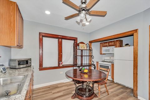 Tiny photo for 15 W 108th Place, Chicago, IL 60628 (MLS # 12523104)