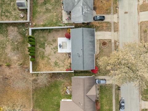 Tiny photo for 1303 Dalton Drive, Normal, IL 61761 (MLS # 12520464)