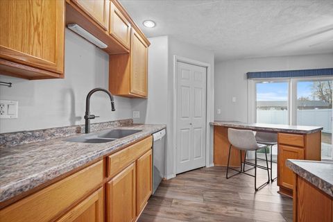 Tiny photo for 1303 Dalton Drive, Normal, IL 61761 (MLS # 12520464)