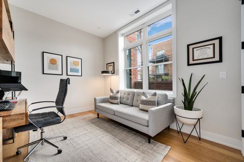 Tiny photo for 1938 W Augusta Boulevard #204, Chicago, IL 60622 (MLS # 12597558)