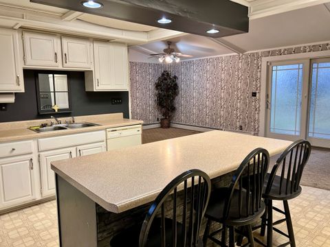 Tiny photo for 106 Lakeview Drive, Gibson City, IL 60936 (MLS # 12499607)