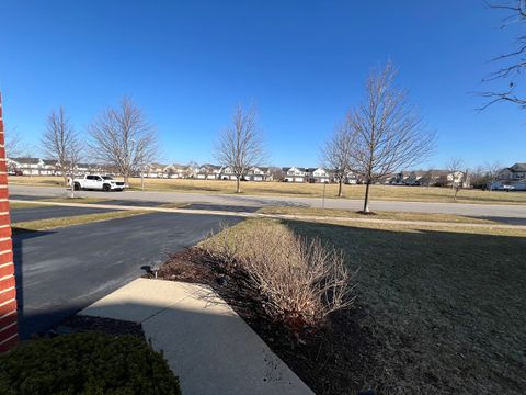 Tiny photo for 380 Risen Star Lane #380, Oswego, IL 60543 (MLS # 12587531)
