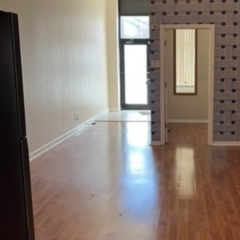 2646 W Chicago Avenue 1F