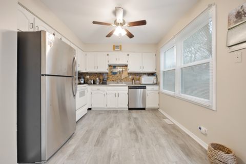 Tiny photo for 1803 Dumont Lane, Schaumburg, IL 60194 (MLS # 12586147)