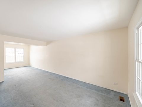 Tiny photo for 808 Trinity Court, Carol Stream, IL 60188 (MLS # 12529428)