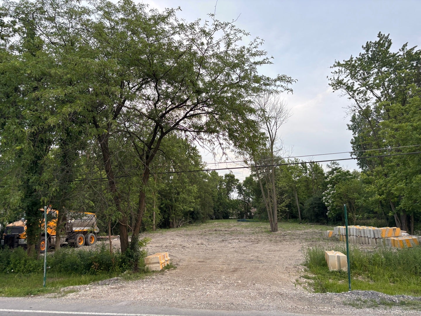3949 Flossmoor Road