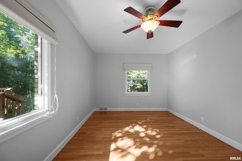 Tiny photo for 660 18TH Avenue, East Moline, IL 61244 (MLS # 12584327)