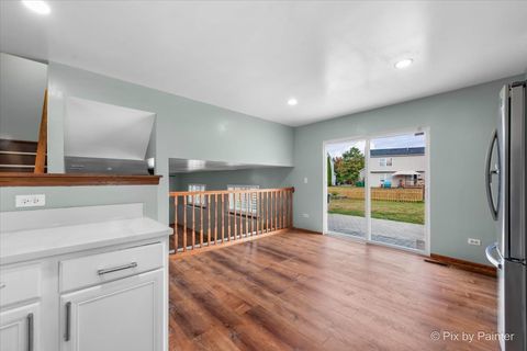 Tiny photo for 2076 Longwood Court, Romeoville, IL 60446 (MLS # 12563712)